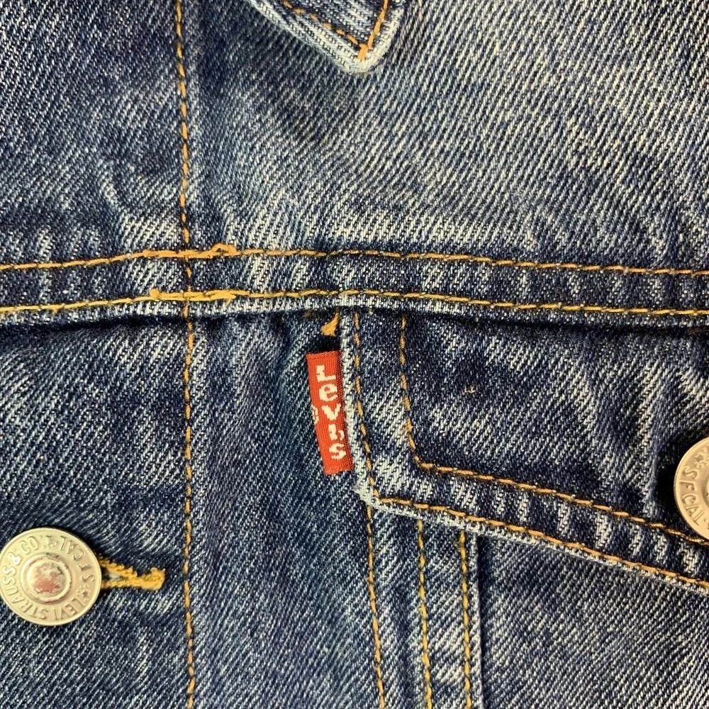 Levi's Jacket Youth XL Blue‎ Jean Denim Trucker Button Front Pockets 13-15 Yrs